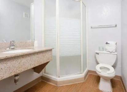 Motel 6 Montgomery - 6