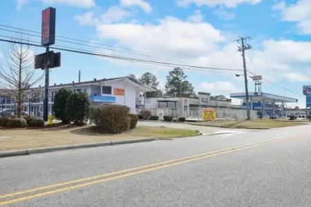 Motel 6 Montgomery - 7