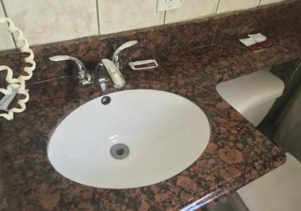 Paradise Inn & Suites - 6