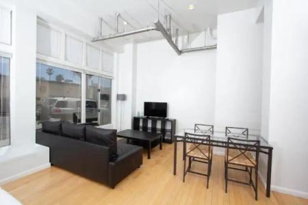 Air Venice on the Beach - 19