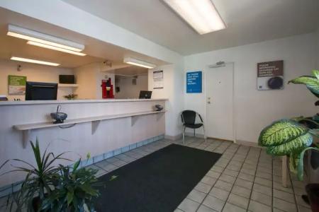 Rodeway Inn Kissimmee Maingate West - Free Theme Park Shuttle - 12