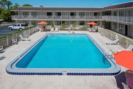 Rodeway Inn Kissimmee Maingate West - Free Theme Park Shuttle - 15