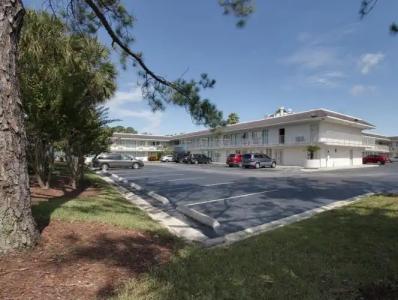 Rodeway Inn Kissimmee Maingate West - Free Theme Park Shuttle - 17