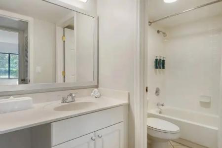 Parkway International Resort - 8