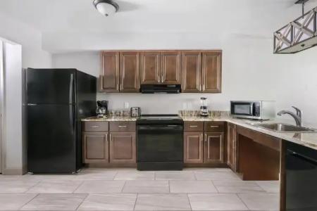 Parkway International Resort - 33