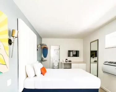 Royal Palms Resort & Spa - 1