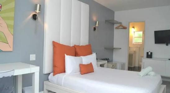 Royal Palms Resort & Spa - 39