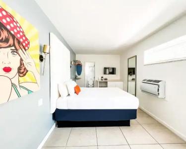 Royal Palms Resort & Spa - 2