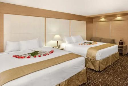 Ocean Beach Palace - 25