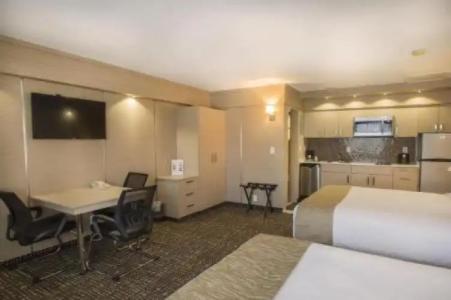 Ocean Beach Palace - 38