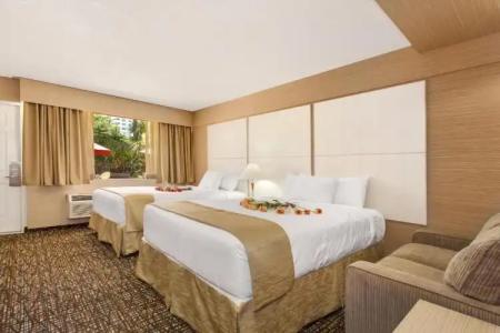 Ocean Beach Palace - 44