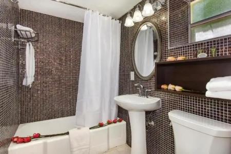 Ocean Beach Palace - 45