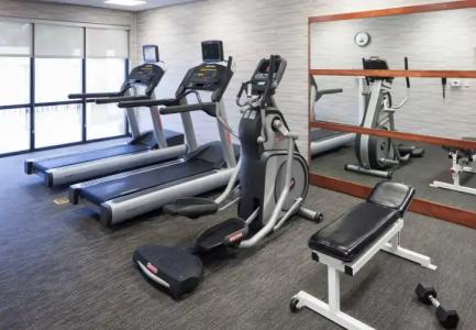 Courtyard Miami at Dolphin Mall - 19