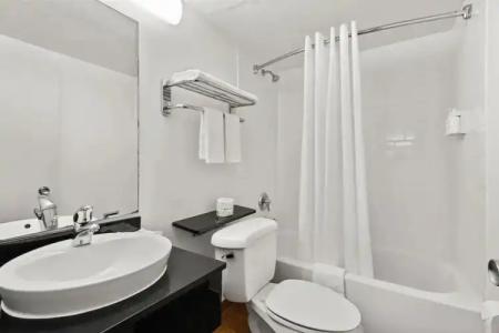 Signature Inn Miami - 46