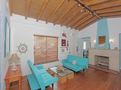 Bikini Hostel, Cafe & Beer Garden - 23