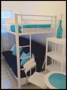 Bikini Hostel, Cafe & Beer Garden - 4