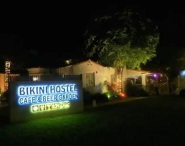 Bikini Hostel, Cafe & Beer Garden - 0