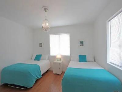 Bikini Hostel, Cafe & Beer Garden - 12