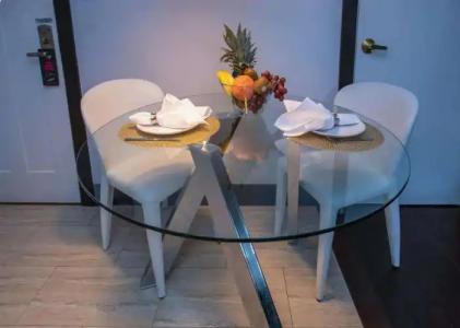 Lincoln Arms Suites - 10