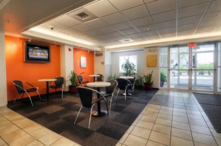 Orlando, FL - International Dr - 11