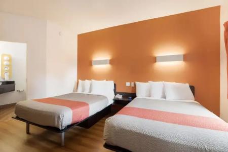 Orlando, FL - International Dr - 36