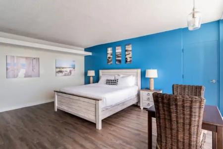 Sands Harbor Resort and Marina - 51