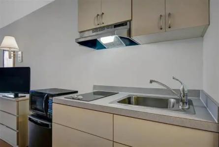 Comfort Suites Tallahassee Downtown - 21