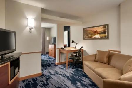 Fairfield Inn & Suites by Marriott Tallahassee Central - 8