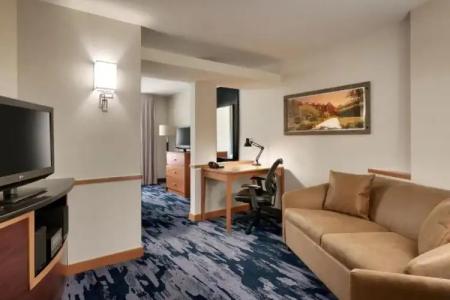 Fairfield Inn & Suites by Marriott Tallahassee Central - 32