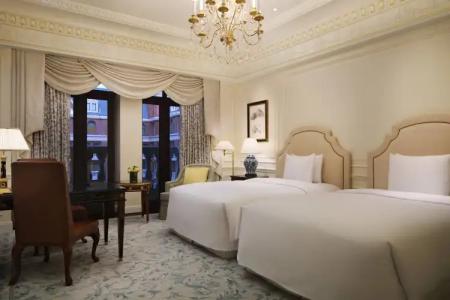 The Ritz-Carlton, - 51