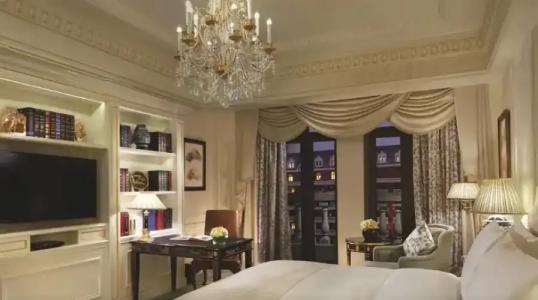 The Ritz-Carlton, - 60