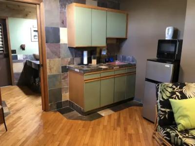 Maui What a Wonderful World Bed & Breakfast - 16