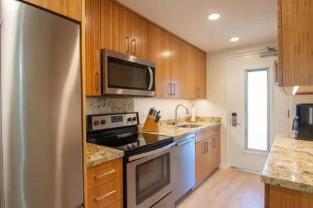 Castle Nāpili Surf Beach Resort - 53