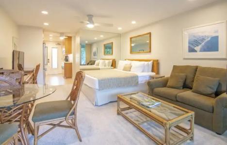 Castle Nāpili Surf Beach Resort - 61