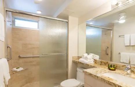 Castle Nāpili Surf Beach Resort - 59