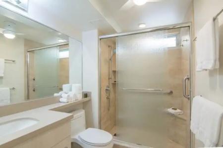 Castle Nāpili Surf Beach Resort - 57