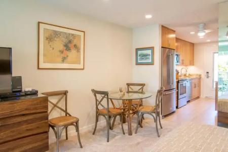 Castle Nāpili Surf Beach Resort - 52