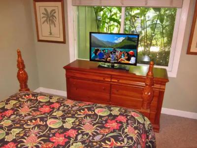 Hideaway Cove Poipu Beach - 1