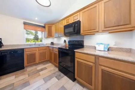 Makai Club Resort - 75