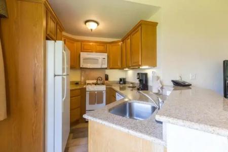 Makai Club Resort - 56