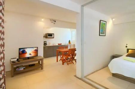 Gardens Retreat - 30