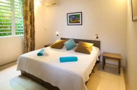 Gardens Retreat - 22