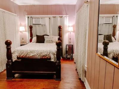 Blue Moon Guest House - 30