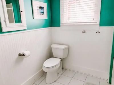 Blue Moon Guest House - 8