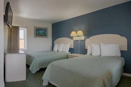 Crystal Sands Motel - 36