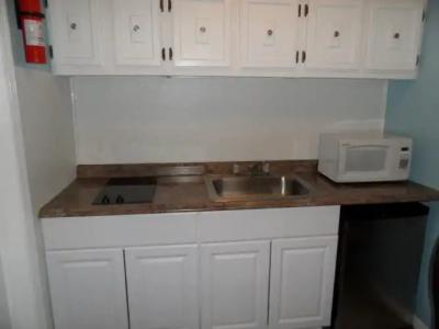 Franklin Terrace Motel - 12