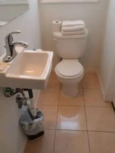 Franklin Terrace Motel - 25