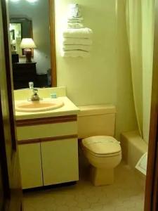 Calypso Boutique - 21