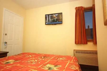 Calypso Boutique - 17