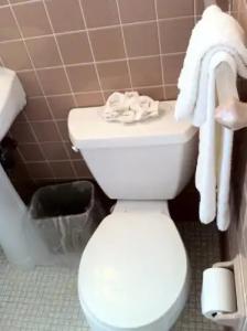 The Singapore Motel - 7